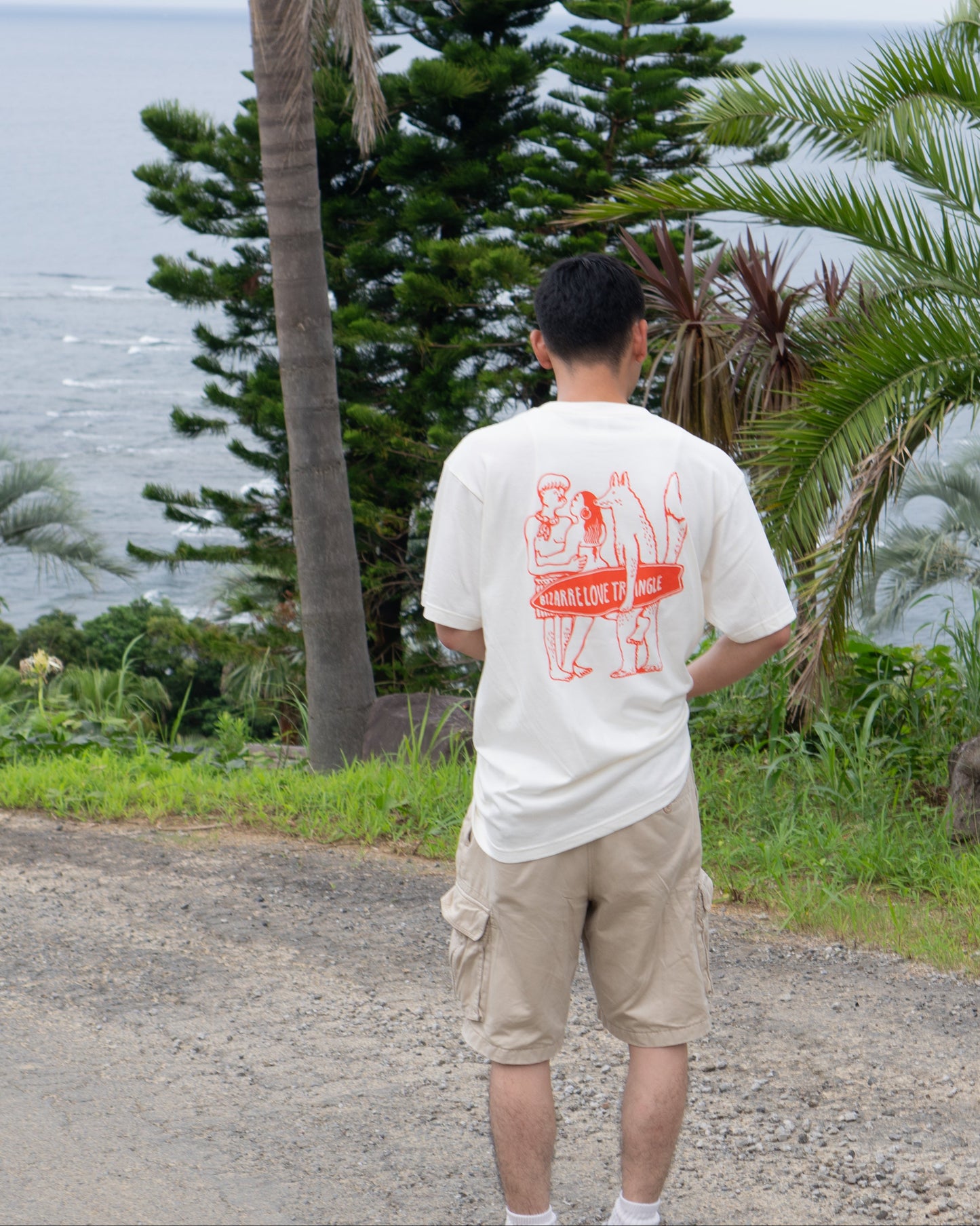 "Bizarre Love Triangle" Tee【予約販売】