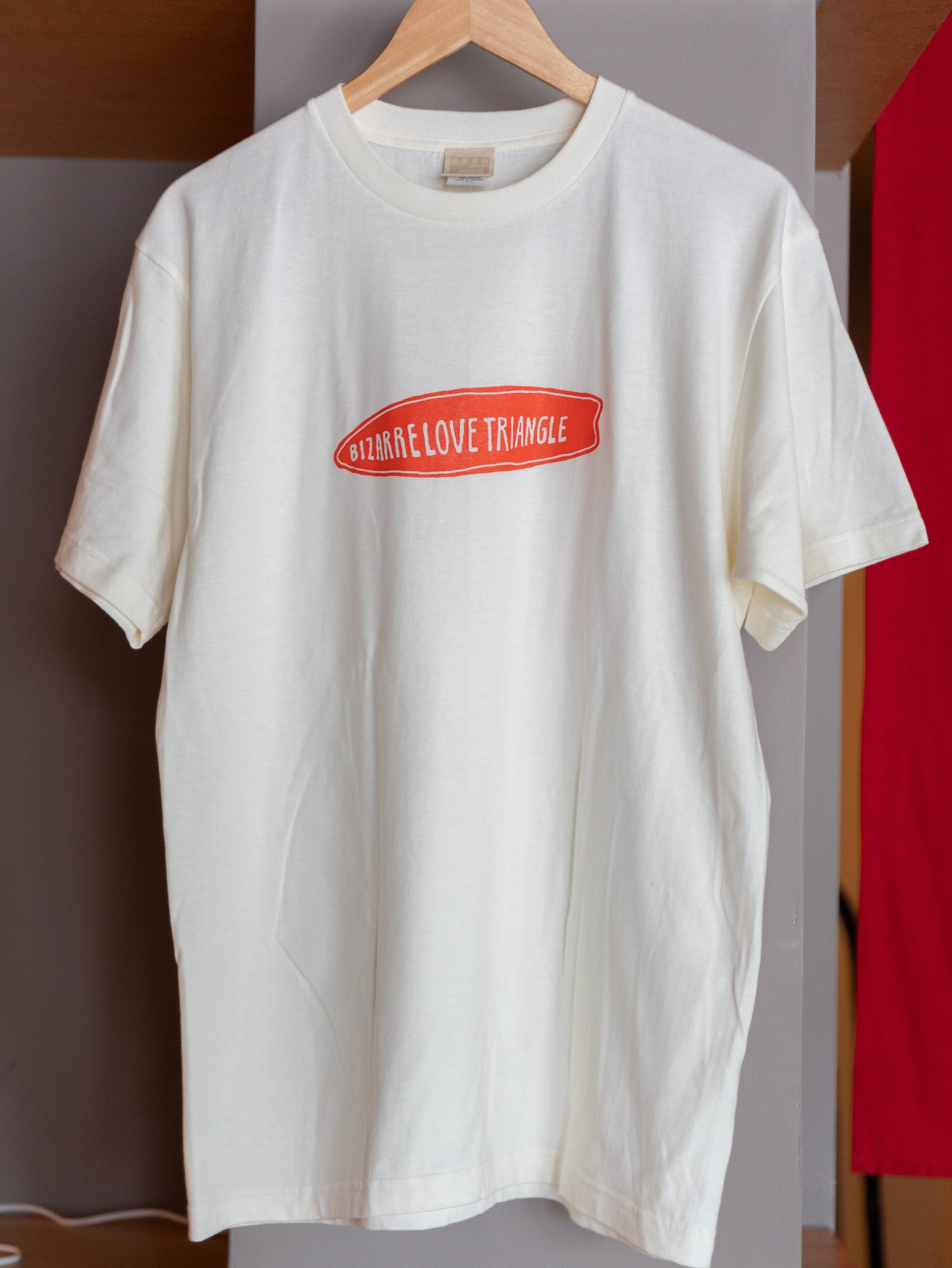 "Bizarre Love Triangle" Tee【予約販売】